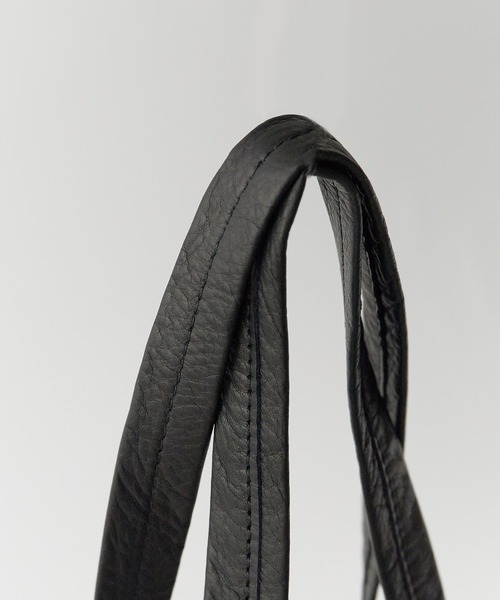 MR.OLIVE（ミスターオリーブ）の「MR.OLIVE/ミスターオリーブ WATERPROOF WASHABLE LEATHER FLAT TOTE BAG(MEDIUM) トートバッグ（トートバッグ・メンズ・ブラック/ブラウン・FREE）」の8枚目の写真