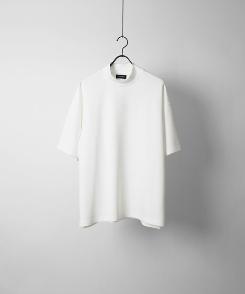 Confirm（コンファーム）の「ルーズシルエット モックネック ドレープとろみTシャツ【Confirm】2025SS（Tシャツ/カットソー・メンズ・ブラック/チャコールグレー/ホワイト・M/L）」の4枚目の写真