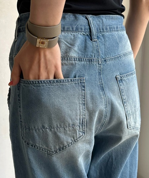 DouDou（ドゥドゥ）の「ライトオンス裾スリットデニム（デニムパンツ・レディース・スカイブルー/ブルー・36/38）」の6枚目の写真