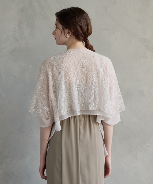 AIMER（エメ）の「シフォン×レース リバーシブルストール（ストール/ショール・レディース・ブラック/オフホワイト/グレイッシュベージュ/ベージュ・FREE）」の21枚目の写真