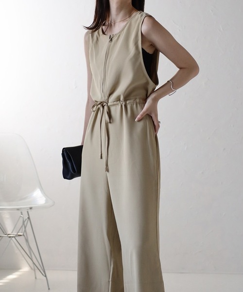 sakishimatokyo（サキシマトーキョー）の「フロントジップ