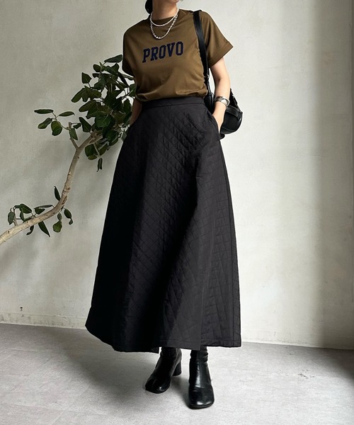 DouDou(ドゥドゥ)の「キルティングフレアスカート(スカート・レディース・モカ/ブラック/オフホワイト・FREE)」の5枚目の写真