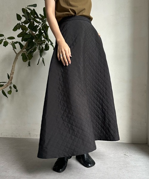 DouDou(ドゥドゥ)の「キルティングフレアスカート(スカート・レディース・モカ/ブラック/オフホワイト・FREE)」の10枚目の写真