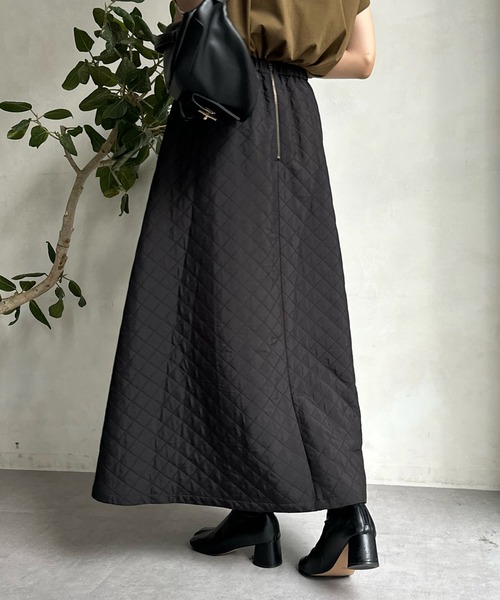 DouDou(ドゥドゥ)の「キルティングフレアスカート(スカート・レディース・モカ/ブラック/オフホワイト・FREE)」の11枚目の写真