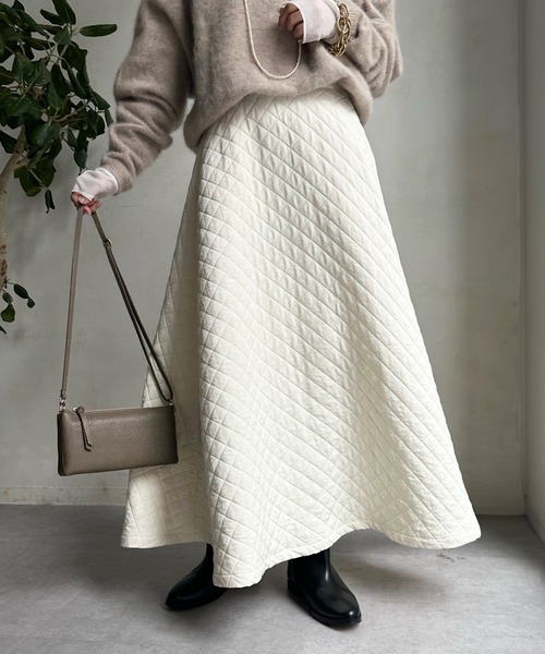 DouDou(ドゥドゥ)の「キルティングフレアスカート(スカート・レディース・モカ/ブラック/オフホワイト・FREE)」の19枚目の写真