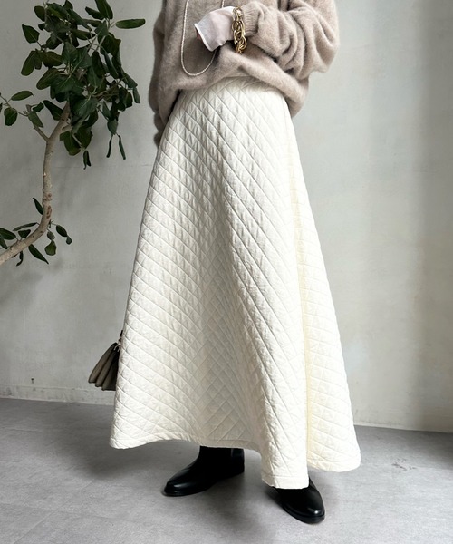 DouDou(ドゥドゥ)の「キルティングフレアスカート(スカート・レディース・モカ/ブラック/オフホワイト・FREE)」の20枚目の写真