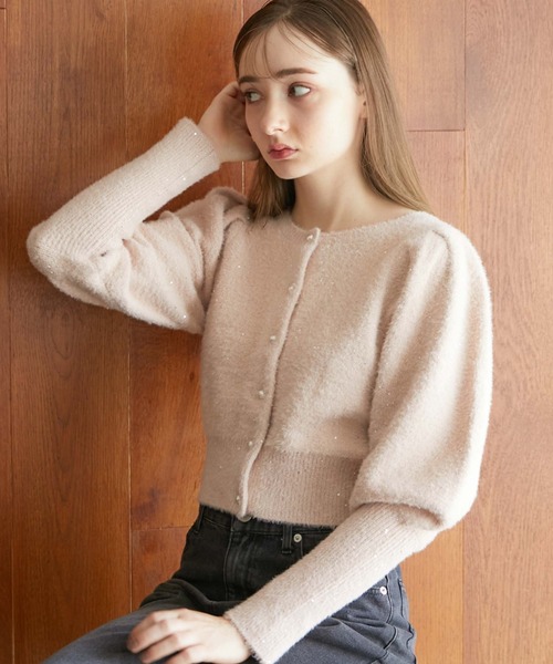 archives（アルシーヴ）の「トゥウィンクルフェザーパフスリニットカーディガン（ニット/セーター・レディース・ブルー/グレー/オフホワイト/ピンク・MEDIUM）」の4枚目の写真