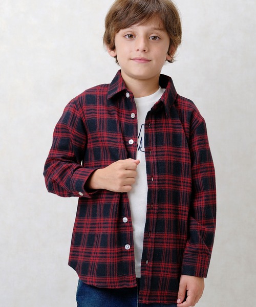 ZI-ON(ジーオン)の「ちょいオーパーサイズネルチェックシャツ(シャツ/ブラウス・キッズ・レッド系その他/グリーン/ホワイト×ブラック/ベージュ/ダークベージュ/レッド・150cm/130cm/120cm/140cm/160cm)」の6枚目の写真