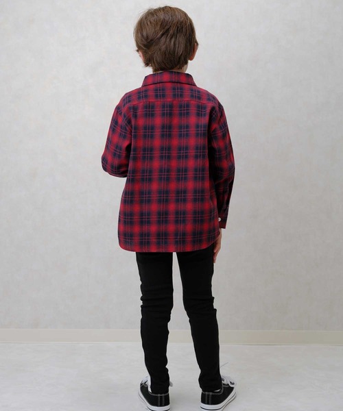 ZI-ON(ジーオン)の「ちょいオーパーサイズネルチェックシャツ(シャツ/ブラウス・キッズ・レッド系その他/グリーン/ホワイト×ブラック/ベージュ/ダークベージュ/レッド・150cm/130cm/120cm/140cm/160cm)」の20枚目の写真