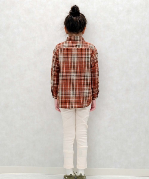 ZI-ON(ジーオン)の「ちょいオーパーサイズネルチェックシャツ(シャツ/ブラウス・キッズ・レッド系その他/グリーン/ホワイト×ブラック/ベージュ/ダークベージュ/レッド・150cm/130cm/120cm/140cm/160cm)」の13枚目の写真