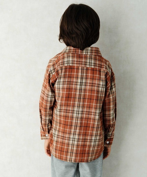 ZI-ON(ジーオン)の「ちょいオーパーサイズネルチェックシャツ(シャツ/ブラウス・キッズ・レッド系その他/グリーン/ホワイト×ブラック/ベージュ/ダークベージュ/レッド・150cm/130cm/120cm/140cm/160cm)」の10枚目の写真
