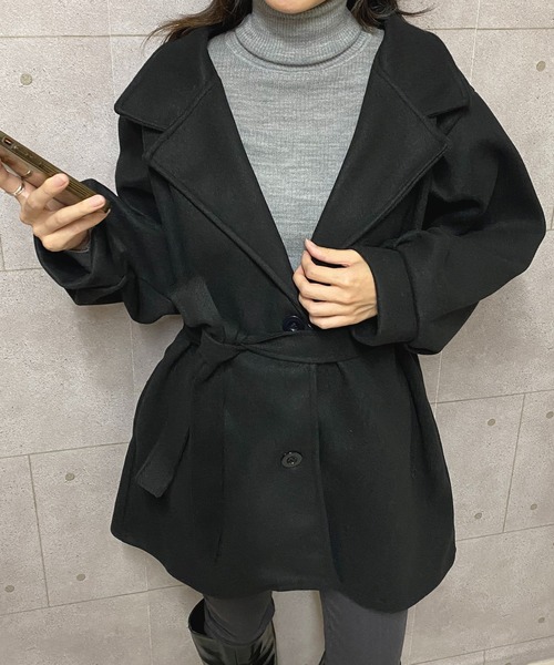 NANEA（ナネア）の「ボリュームスリーブベルト付きコート（その他アウター・レディース・ブラック/ベージュ・SMALL/MEDIUM/LARGE）」の3枚目の写真