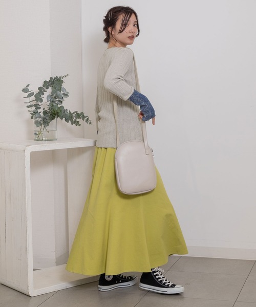 POU DOU DOU（プードゥドゥ）の「バイカラーアームリブニット（ニット/セーター・レディース・ブラック/オフホワイト/グレー/ライトグリーン・3）」の17枚目の写真