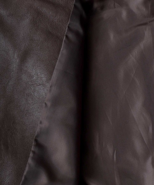 SITRY(シトリー)の「synthetic leather A-2 jacket/フェイクレザー オーバーサイズ A-2ジャケット フライトジャケット(ミリタリージャケット・メンズ・ブラック/ブラウン・M/L/S)」の3枚目の写真