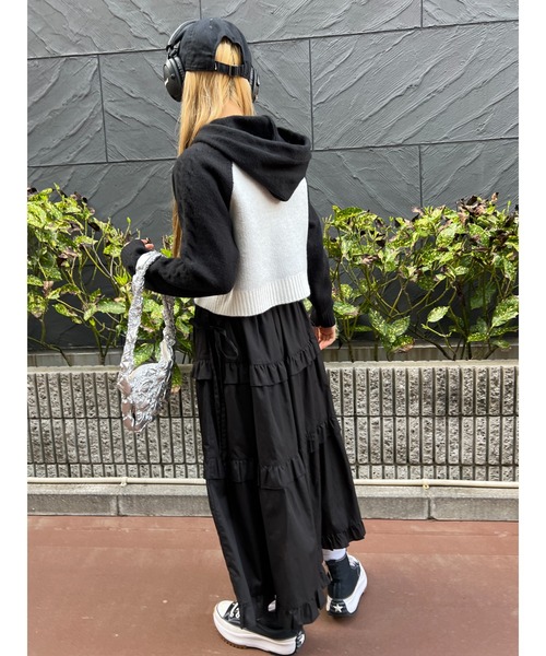 PHILLY（フィリー）の「【PHILLY】カレッジロゴショートニットパーカー（ニット/セーター・レディース・ブラウン/ブラック/グレー・FREE）」の12枚目の写真