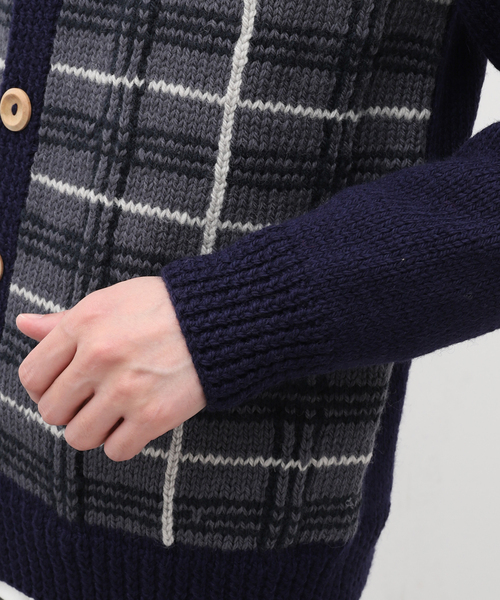 INVERALLAN（インバーアラン）の「【INVERALLAN / インバーアラン】HANDKNIT 54C（カーディガン/ボレロ・メンズ・ネイビー・40/42/44）」の9枚目の写真