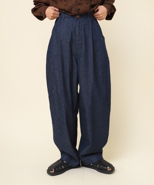 RNA-N（アールエヌエーエヌ）の「R4178 ライトバルーンパンツ（デニムパンツ・レディース・キナリ/ワンウォッシュ/ライトブルー・MEDIUM）」の3枚目の写真