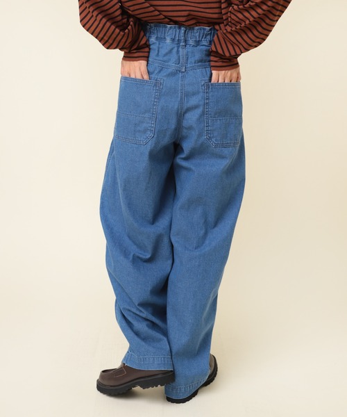 RNA-N（アールエヌエーエヌ）の「R4178 ライトバルーンパンツ（デニムパンツ・レディース・キナリ/ワンウォッシュ/ライトブルー・MEDIUM）」の15枚目の写真