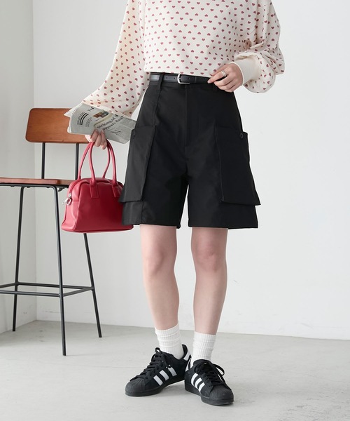 BONLECILL(ボンルシール)の「フロントポケットベイカーチノショートパンツ(カーゴパンツ・レディース・ブラック/アイボリー/カーキ/ベージュ・L/M)」の14枚目の写真