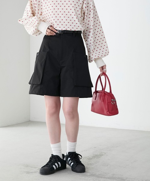 BONLECILL(ボンルシール)の「フロントポケットベイカーチノショートパンツ(カーゴパンツ・レディース・ブラック/アイボリー/カーキ/ベージュ・L/M)」の15枚目の写真