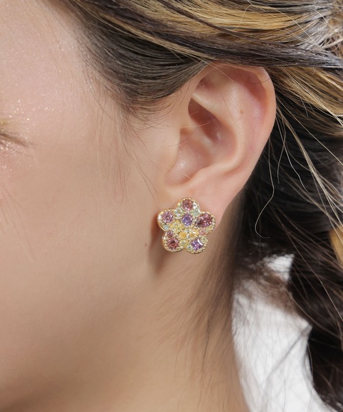 MARY QUANT（マリークワント）の「ジェムデイジー ピアス（ピアス（両