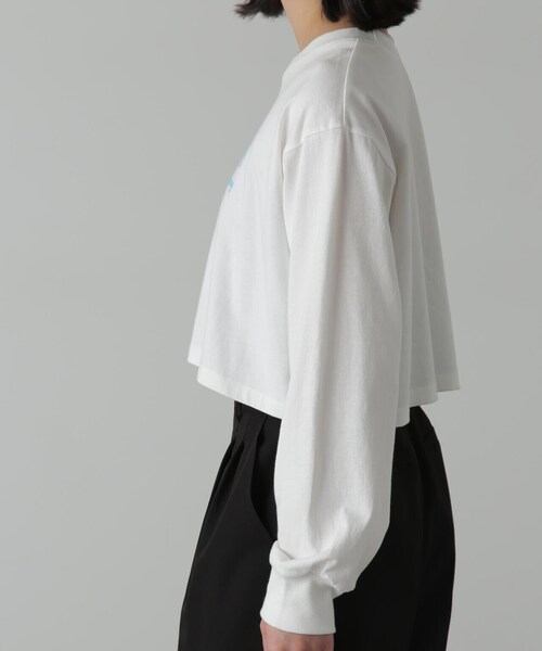 FREE'S MART（フリーズマート）の「◆フロッキープリントロングＴシャツ（Tシャツ/カットソー・レディース・ホワイト/ホワイト系その他/ベージュ系その他/ベージュ・FREE）」の10枚目の写真