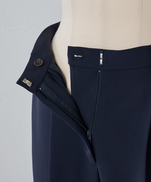 BEARDSLEY(ビアズリー)の「《LIVETART》ダブルクロスタックパンツ(スラックス・レディース・ネイビー/ブラック・FREE)」の16枚目の写真