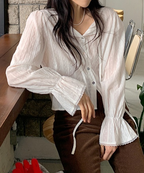 by muni:r（バイ ムニール）の「ピュアパンチングレースブラウス（シャツ/ブラウス・レディース・ブラック/ホワイト・FREE）」の2枚目の写真