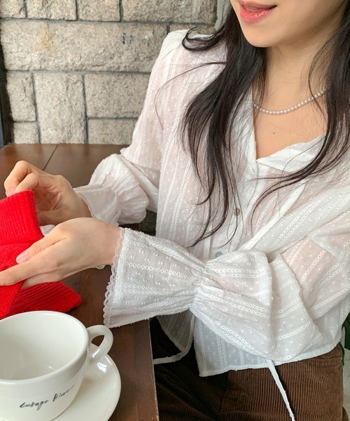 by muni:r（バイ ムニール）の「ピュアパンチングレースブラウス（シャツ/ブラウス・レディース・ブラック/ホワイト・FREE）」の7枚目の写真