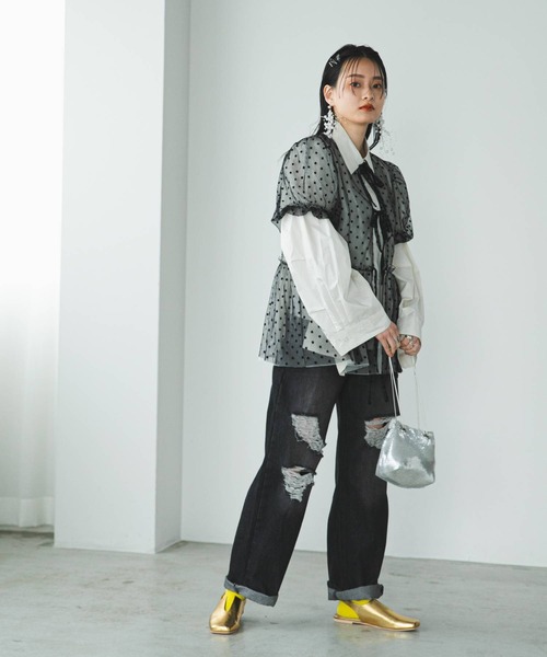 bohmal（ボマール）の「Ｖカットスクエアトゥフラットパンプス（パンプス・レディース・ゴールド/シルバー/ブラック・23.5cm/23.0cm/24.5cm/24.0cm）」の14枚目の写真