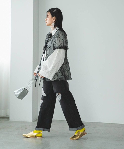 bohmal（ボマール）の「Ｖカットスクエアトゥフラットパンプス（パンプス・レディース・ゴールド/シルバー/ブラック・23.5cm/23.0cm/24.5cm/24.0cm）」の12枚目の写真