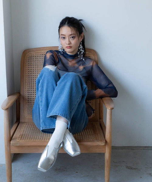 bohmal（ボマール）の「Ｖカットスクエアトゥフラットパンプス（パンプス・レディース・ゴールド/シルバー/ブラック・23.5cm/23.0cm/24.5cm/24.0cm）」の19枚目の写真