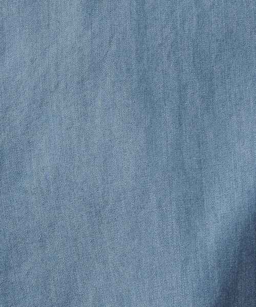 SHOO・LA・RUE（シューラルー）の「◆一枚でもレイヤードでも 柔らかこなれデニムシャツ（シャツ/ブラウス・レディース・ブルー/ネイビー・03/02/04）」の9枚目の写真