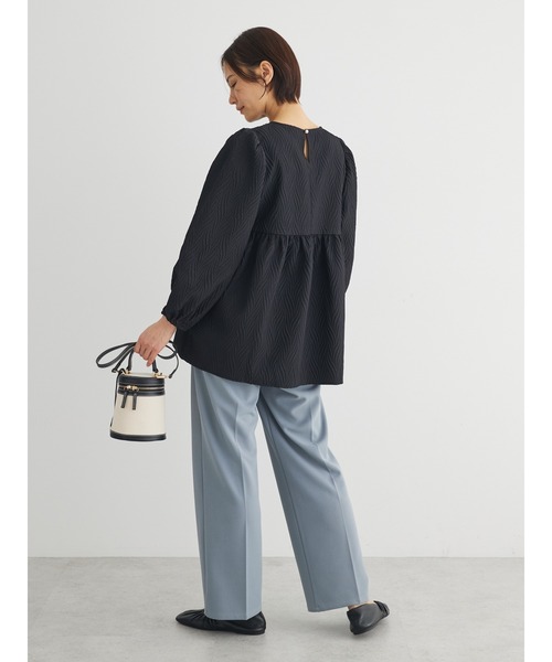 ELENCARE DUE（エレンカーレデュエ）の「・ELENCARE　DUE　フクレジャカードブラウス（シャツ/ブラウス・レディース・グレイッシュベージュ/アイボリー/ブラック/サックスブルー・FREE）」の7枚目の写真