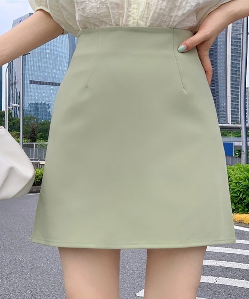 urge:(アージコロン )の「【URGE:】 台形カラーミニスカート(スカート・レディース・カーキ/イエロー/ホワイト/ブラック/ピンク/グリーン/テラコッタ・LARGE/MEDIUM/X-LARGE/SMALL)」の11枚目の写真