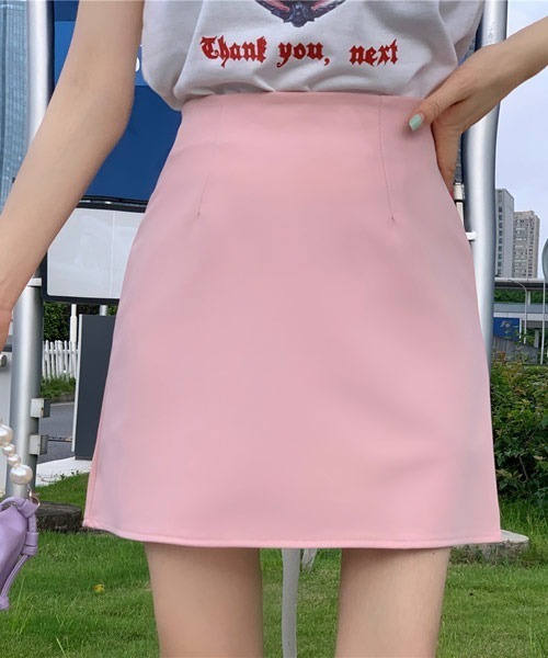 urge:(アージコロン )の「【URGE:】 台形カラーミニスカート(スカート・レディース・カーキ/イエロー/ホワイト/ブラック/ピンク/グリーン/テラコッタ・LARGE/MEDIUM/X-LARGE/SMALL)」の8枚目の写真