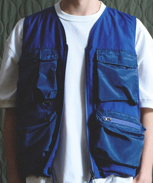 Universal Style Wear(ユニバーサルスタイルウェア)の「Universal Style Wear Tec ニュー シュウノウ ベスト(ベスト・メンズ・オリーブ/ライトベージュ/ブラック/ネイビー・X-LARGE/LARGE/MEDIUM)」の16枚目の写真