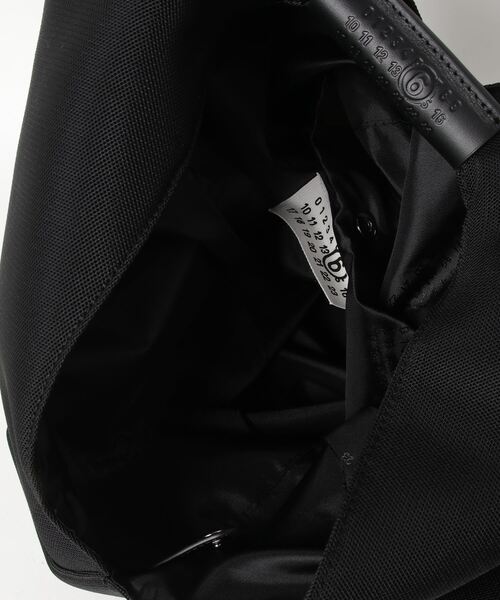 MM6 Maison Margiela（ｴﾑｴﾑｼｯｸｽ ﾒｿﾞﾝ ﾏﾙｼﾞｪﾗ）の「MM6　 CLASSIC JAPANESE HANDBAG（ハンドバッグ・レディース・ブラック・FREE）」の5枚目の写真