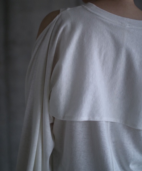 k3&co.(ケイスリーアンドコー)の「Multiple Ways Dress(ワンピース・レディース・チャコール/オフホワイト・ONE SIZE)」の8枚目の写真