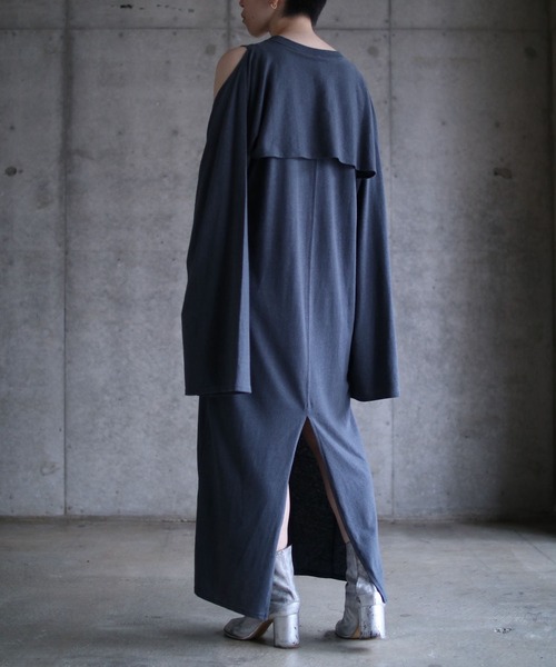 k3&co.(ケイスリーアンドコー)の「Multiple Ways Dress(ワンピース・レディース・チャコール/オフホワイト・ONE SIZE)」の20枚目の写真