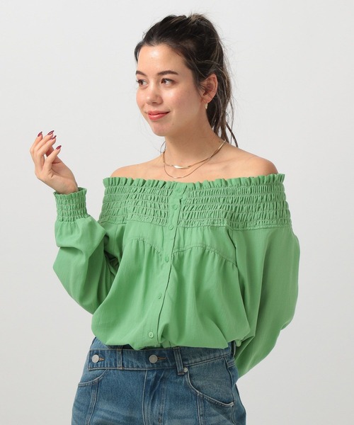 BAYFLOW(ベイフロー)の「オフショルブラウス(シャツ/ブラウス・レディース・グリーン/ブラック/オフホワイト・FREE)」の3枚目の写真