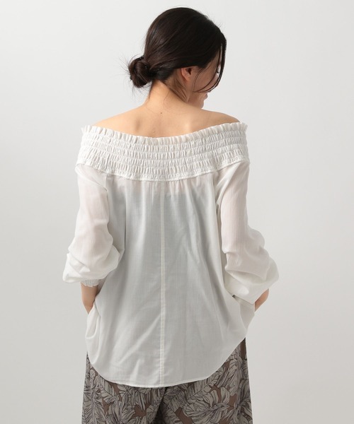 BAYFLOW(ベイフロー)の「オフショルブラウス(シャツ/ブラウス・レディース・グリーン/ブラック/オフホワイト・FREE)」の8枚目の写真