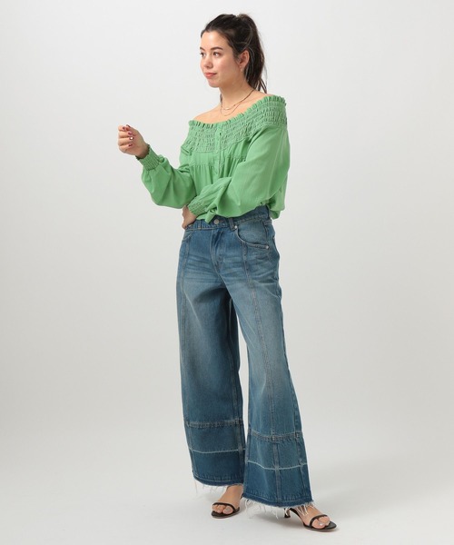 BAYFLOW(ベイフロー)の「オフショルブラウス(シャツ/ブラウス・レディース・グリーン/ブラック/オフホワイト・FREE)」の11枚目の写真