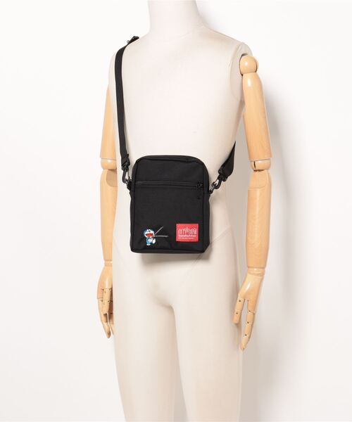 Manhattan Portage(マンハッタンポーテージ)の「City Light Bag Doraemon 2024(ショルダーバッグ・レディース・ブラック・X-SMALL)」の13枚目の写真