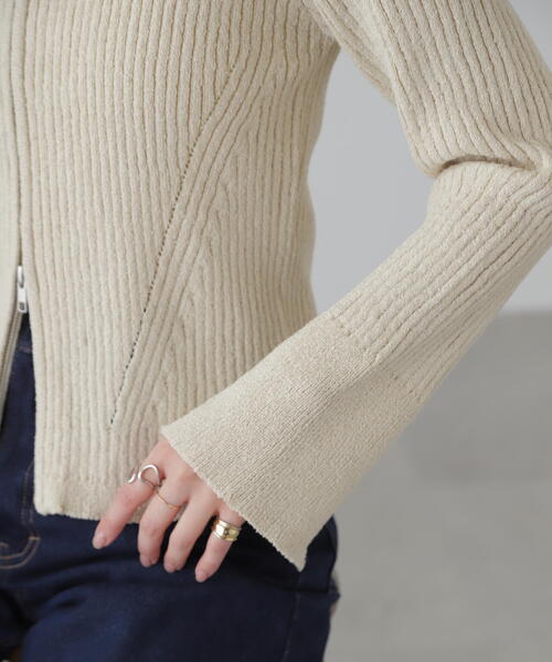 FREE'S MART（フリーズマート）の「◆襟付きダブルジップリブニットカーディガン（ニット/セーター・レディース・ブラック/ブルー/ホワイト・FREE）」の8枚目の写真