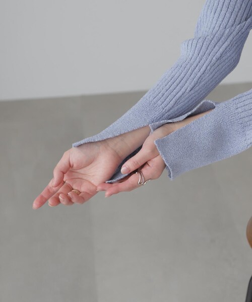 FREE'S MART（フリーズマート）の「◆襟付きダブルジップリブニットカーディガン（ニット/セーター・レディース・ブラック/ブルー/ホワイト・FREE）」の4枚目の写真