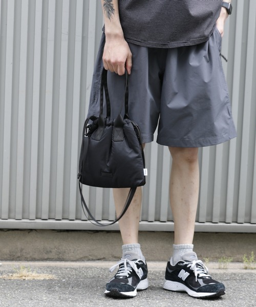 meltum(メルタム)の「【販売終了】SOFT SHELL SHOULDER POUCH / ソフトシェルショルダーポーチ(ショルダーバッグ・メンズ・ブラック/ネイビー/オリーブ・FREE)」の12枚目の写真