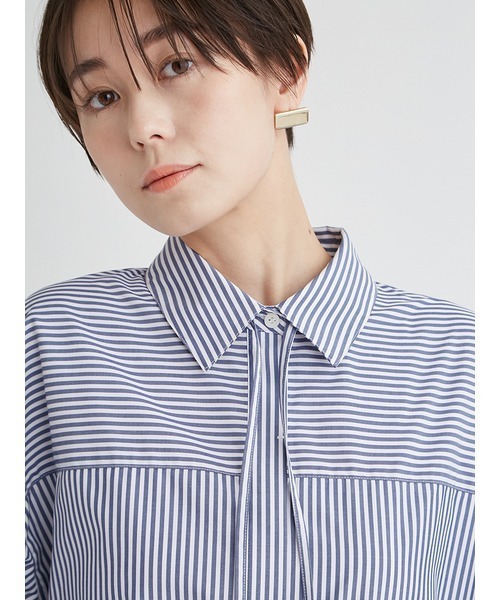 emmi（エミ）の「ウォッシャブル袖ボリュームブラウス（シャツ/ブラウス・レディース・オフホワイト/インディゴブルー/ストライプ・FREE）」の13枚目の写真