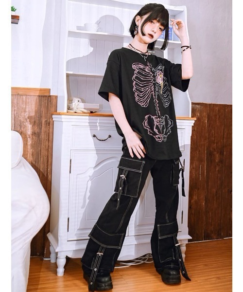 A'GEM9(エージェムナイン)の「『古怪舎/グガイシャ』 ステッチカーゴパンツ(カーゴパンツ・レディース・ブラック・L/M)」の4枚目の写真