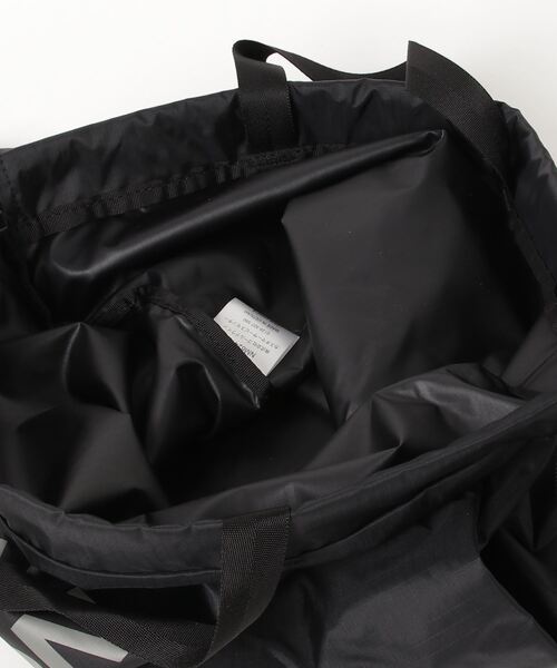 THE NORTH FACE(ザノースフェイス)の「【THE NORTH FACE/ザ ノースフェイス】PF SAC PACK(バックパック/リュック・メンズ・ブラック/ベージュ系その他/ブルー系その他/グレー系その他/モスグリーン・FREE)」の8枚目の写真